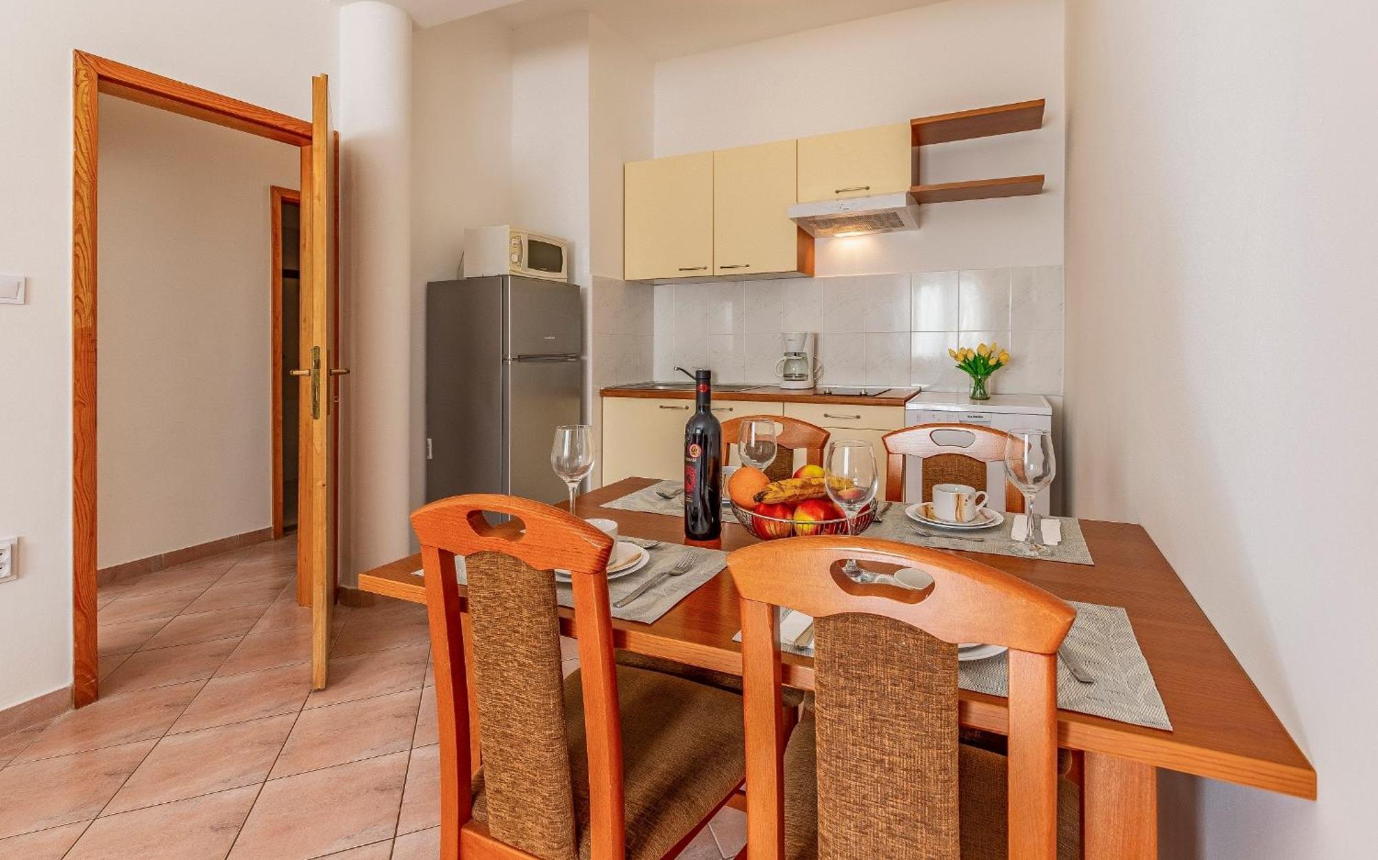 Apartments Rok プーラ エクステリア 写真