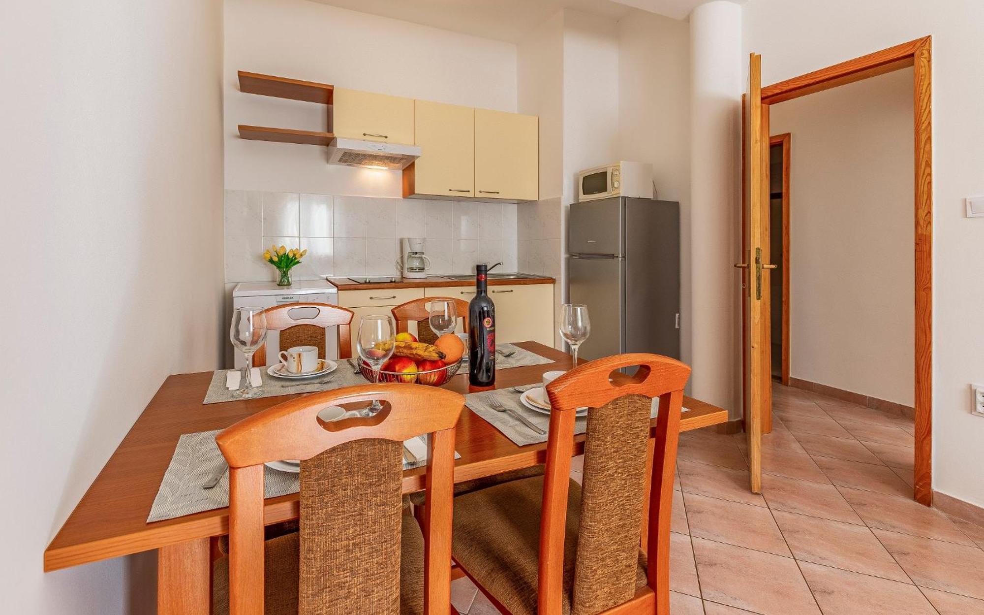 Apartments Rok プーラ エクステリア 写真