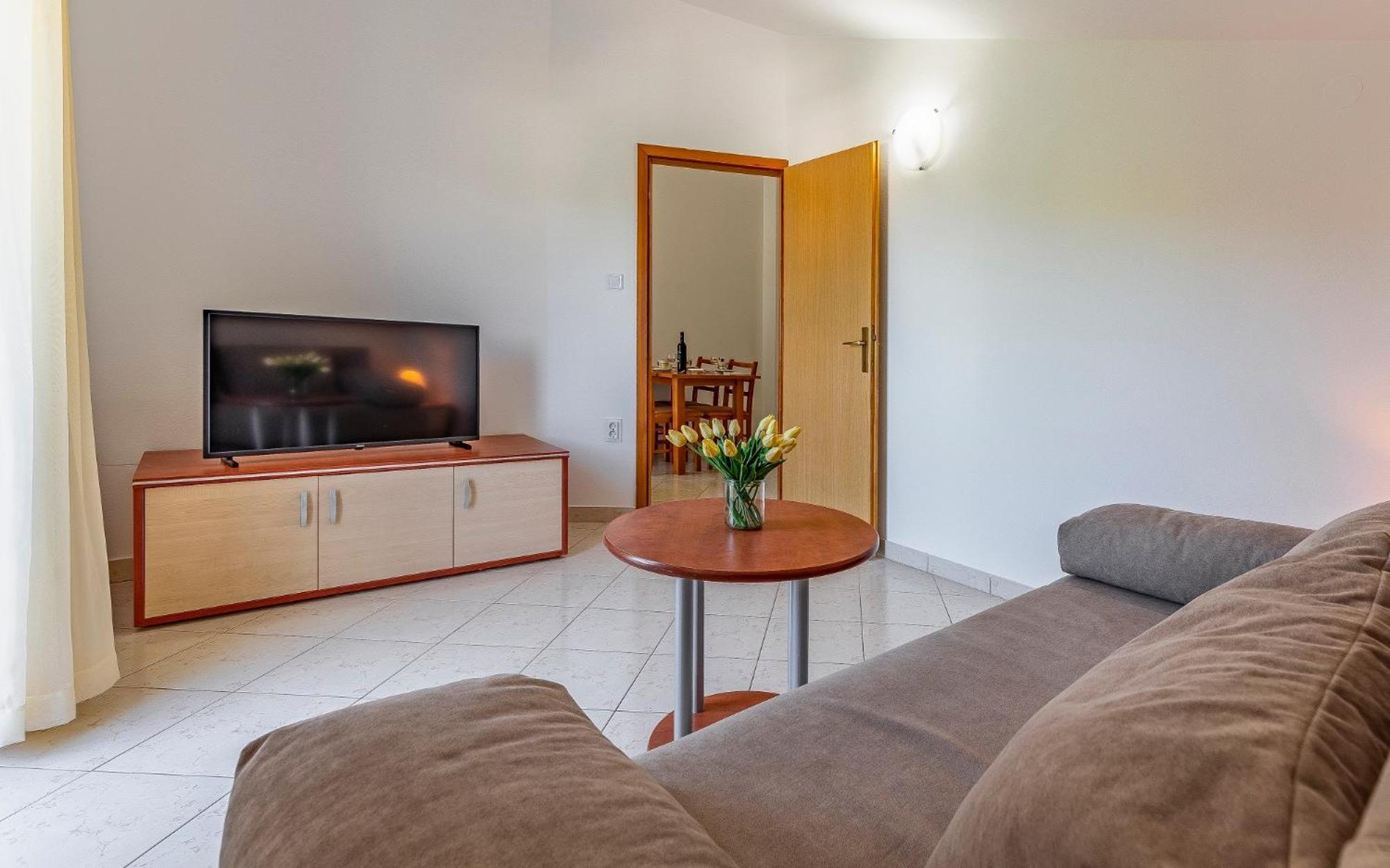 Apartments Rok プーラ エクステリア 写真
